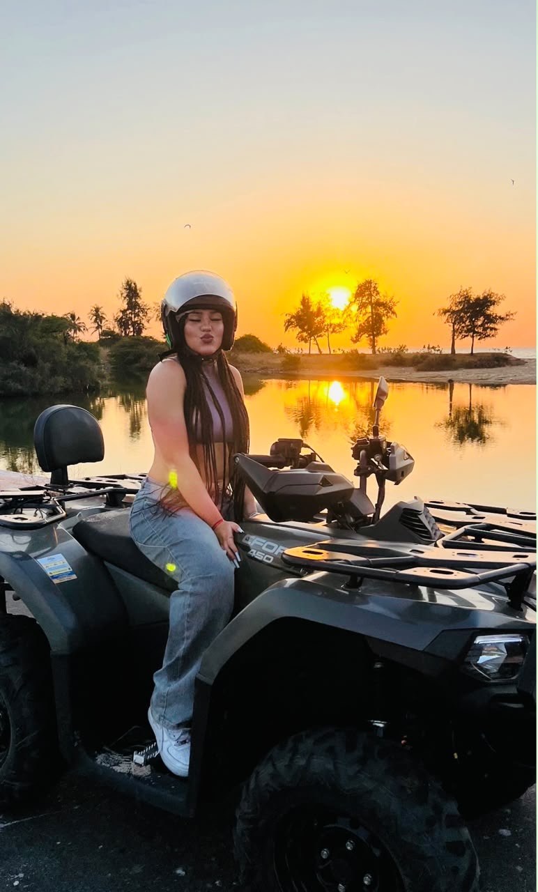 Sunset Oasis Adventure au bord de l’eau